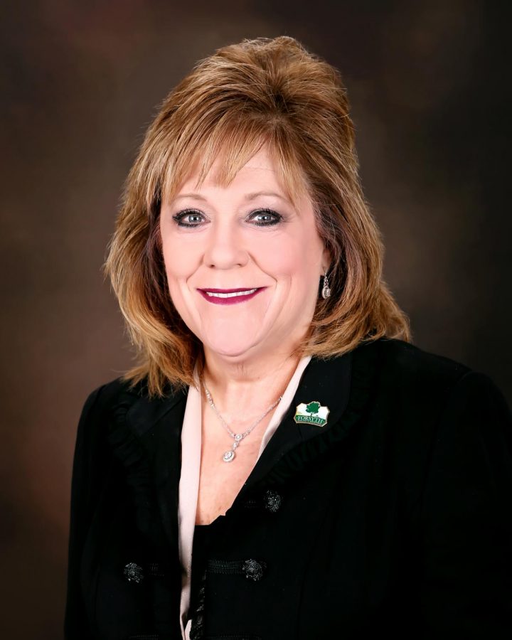 Cindy Mills is the Commissioner of District Four in Forsyth County, Georgia. 