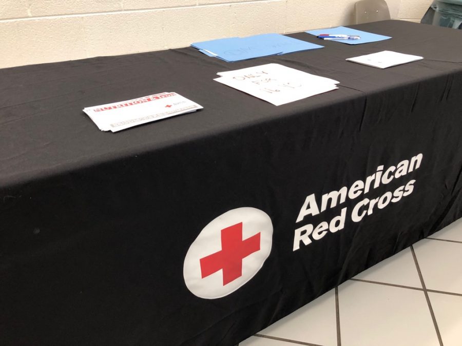 Recruting all around. FBLA members and members from the American Red Cross organization were in the main hall atrium recruiting many blood donors. Students also had the opportunity to learn more information about donating blood.