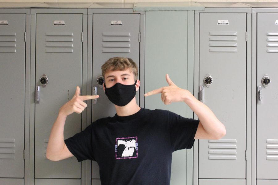 Mask up. Junior, Zac Tishgarten, wears his mask to protect himself and his peers. SFHS students are expected to wear masks to protect the entire campus.