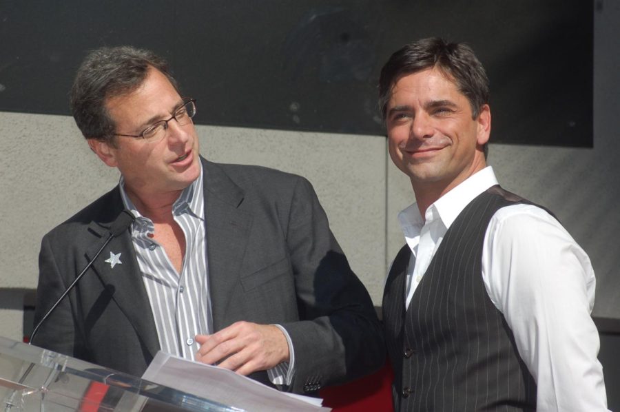 Bob+Saget+and+John+Stamos.+On+Full+House.+John+Stamos+plays+Jesse+Katsopolis%2C+the+brother-in-law+to+Bob+Sagets+Danny+Turner.+Stamos+was+devastated+when+they+announced+Sagets+death+and+said+on+Instagram%2C+Im+not+ready+to+accept+that+hes+gone+-+Im+not+going+to+say+goodbye+yet.