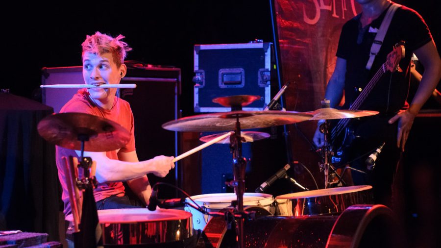 Set It Offs drummer, Maxx Danziger, performs with the band in 2015.  Licensed under Creative Commons courtesy of WordPress.