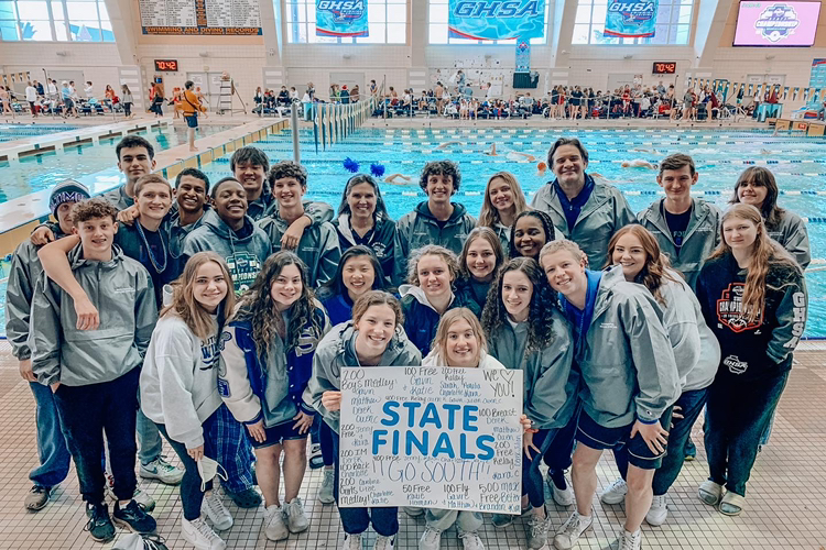 Dream team. The SOFO Swim and Dive team prepares to get into the pool and start out the many races during the state meet. Many of Souths swimmers worked to beat their personal records during this meet as they pushed themselves to reach their fullest potential.