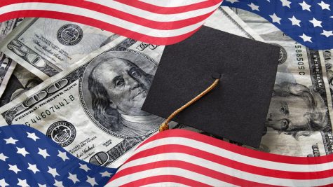 With an annual growth rate of 7.1%, the average cost of college tuition in the U.S. has more than doubled since the turn of the century, leaving college students in a problematic situation. 