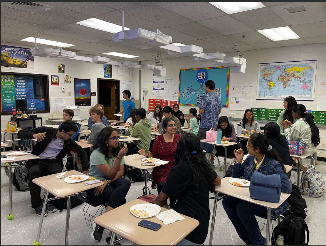 South Forsyth’s National Spanish Honor Society is having their Oct. meeting in Dra. Green’s room. Members enjoyed socializing and eating cultural foods. 