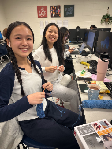 FBLA members enjoyed a knitting session in IF, and mentioned how they felt less stressed about midterms afterwards. (Harsini Katragadda / FBLA)