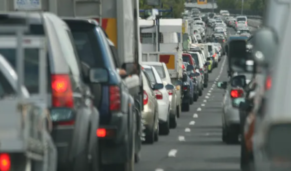 "Traffic in Brisbane" by neoporcupine is licensed under CC BY-NC-SA 2.0.