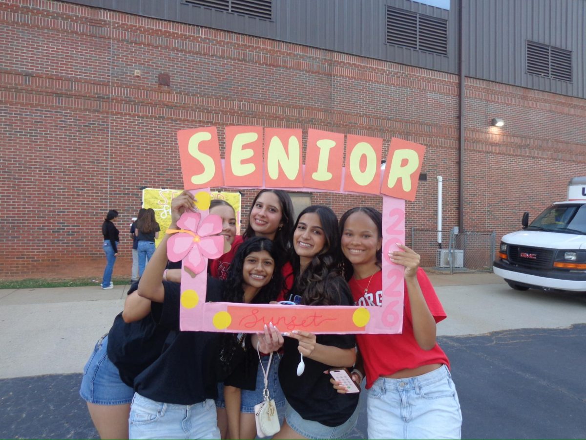 See how the SFHS Class of 2026 celebrated Senior Sunset